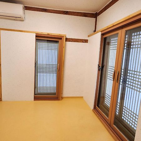 Wolamjae Villa Gyeongju Exterior photo
