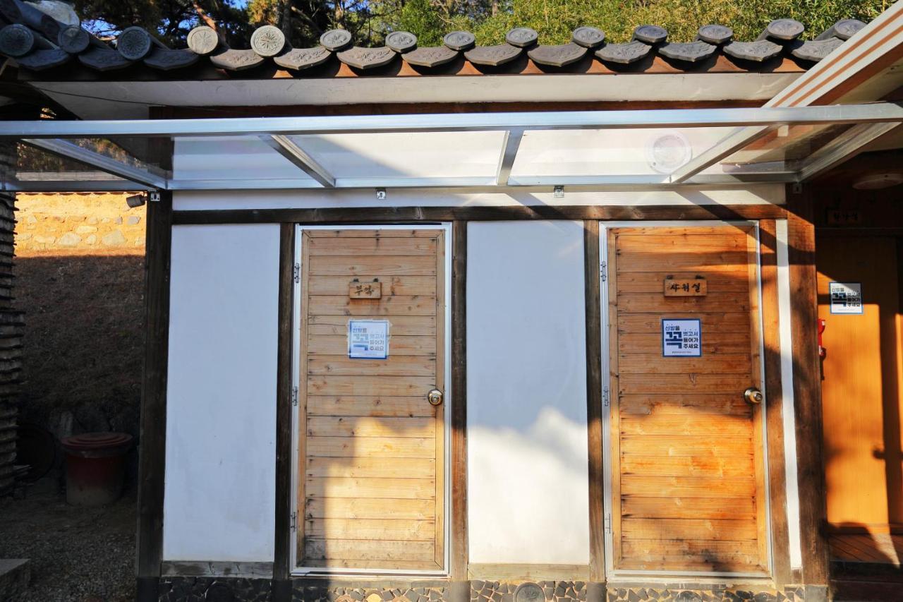Wolamjae Villa Gyeongju Exterior photo